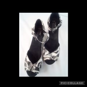 TOMS Black and White Sandals